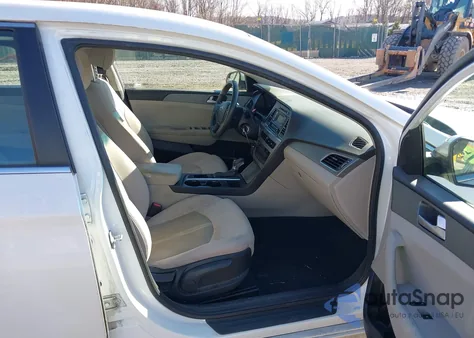 2017 Hyundai Sonata from USA, damaged, VIN 5NPE24AF6HH548271